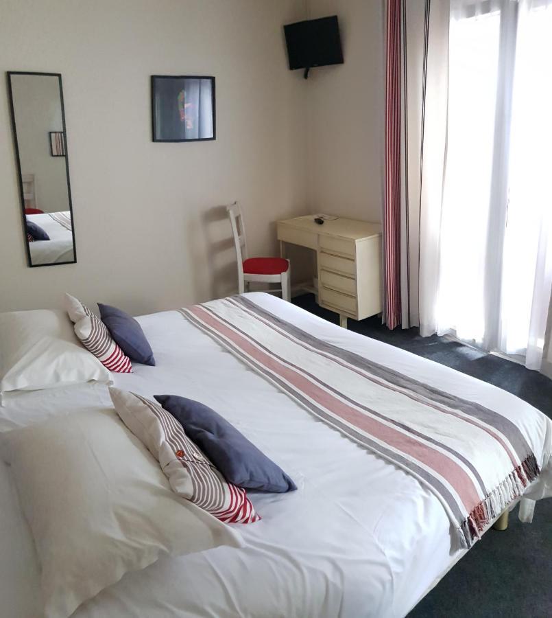 Hotel Pyrenees Atlantique Saint-Pee-sur-Nivelle Exterior photo